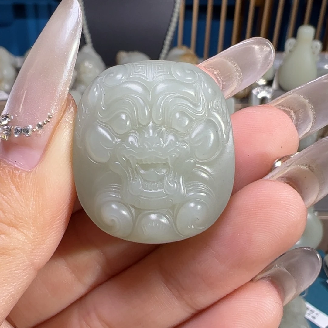 和田玉（糖玉）未镶嵌颈饰