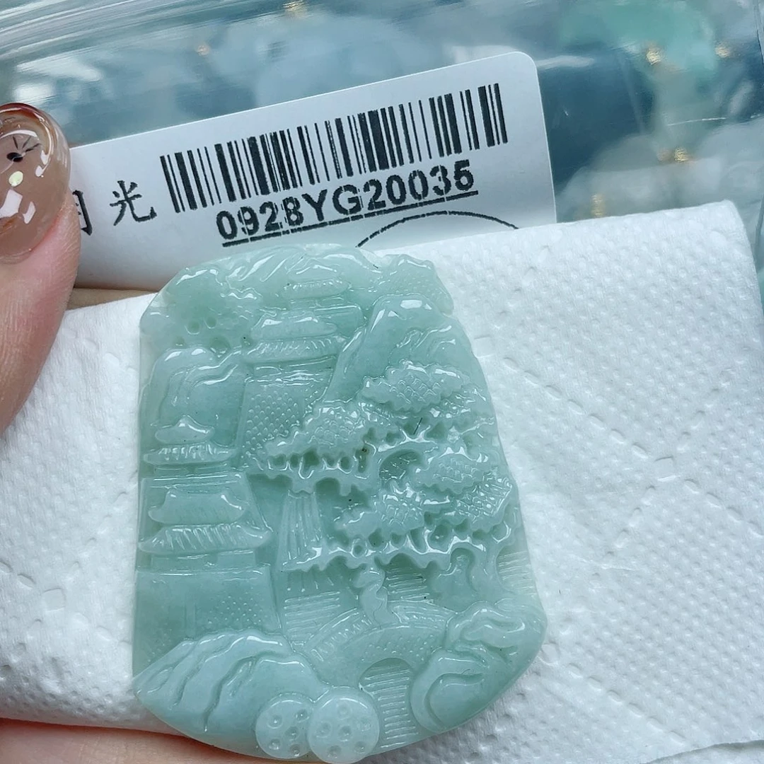 翡翠未镶嵌吊坠(不含链)