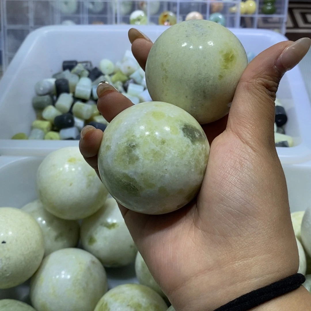 合金蛇纹石玉颈饰15