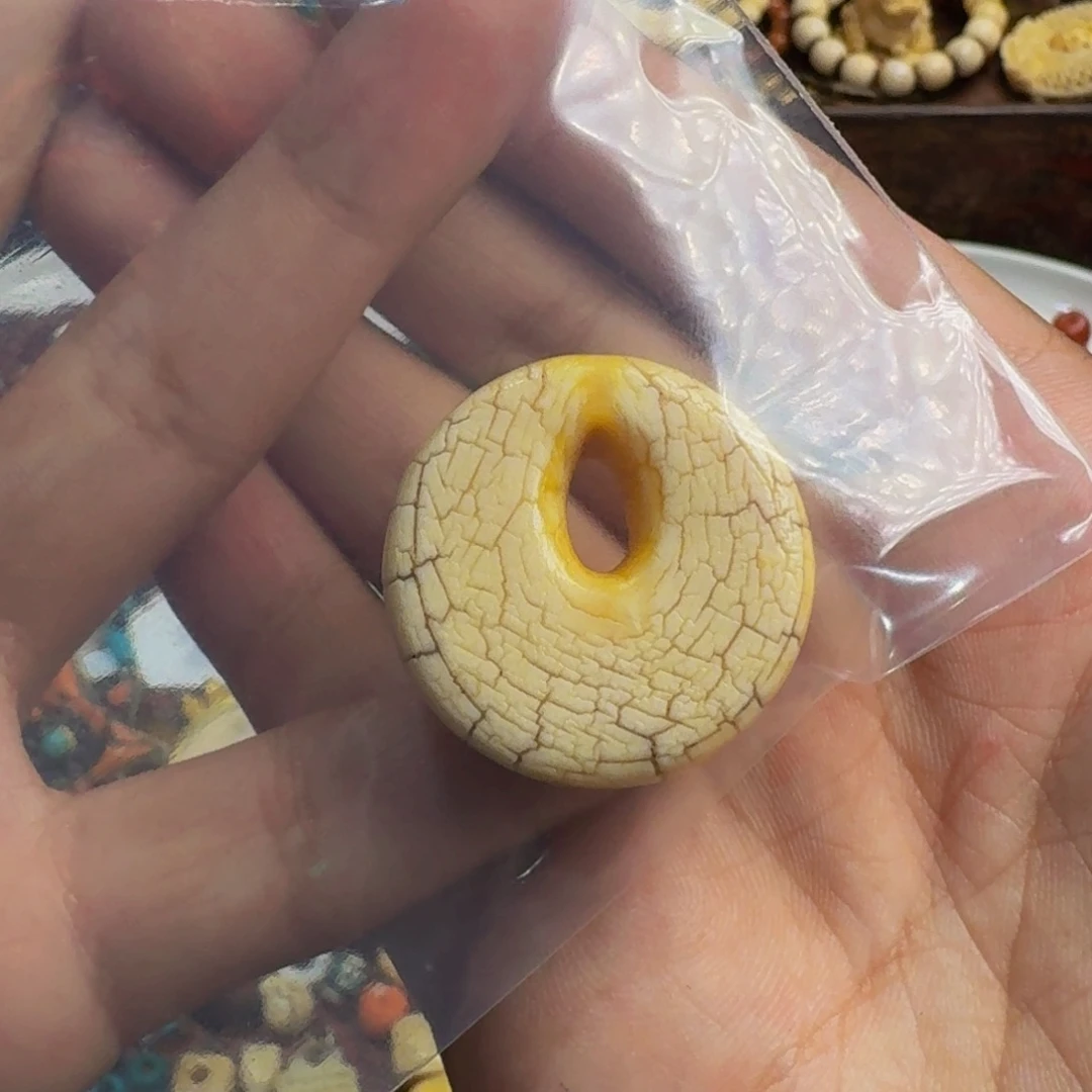 小***哥颈饰琉璃藏传琉璃小元素