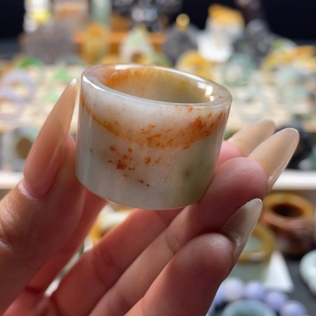 定制翡翠未镶嵌戒指