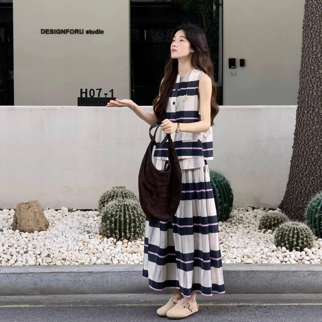 超火夏装一整套轻奢高级减龄洋气大方得体韩系撞色条纹衬衫套装裙