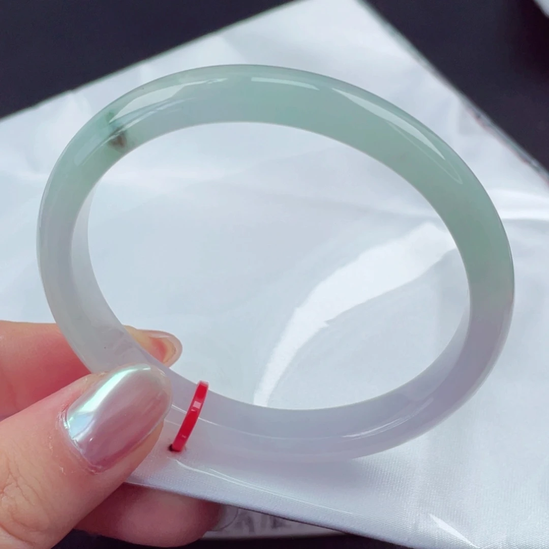 翡翠未镶嵌手镯58贵妃