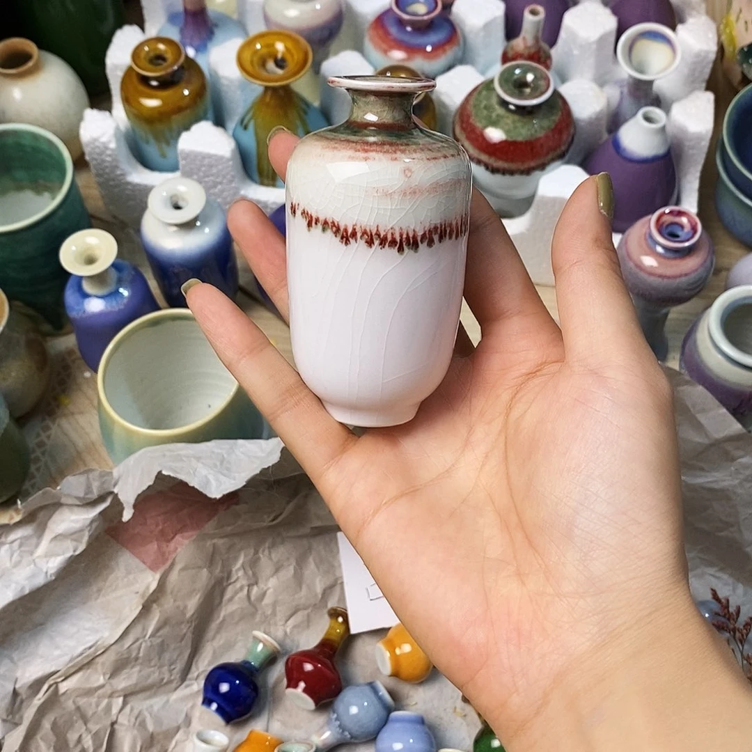 摆件巴掌大不插花景德镇高温陶瓷小花器