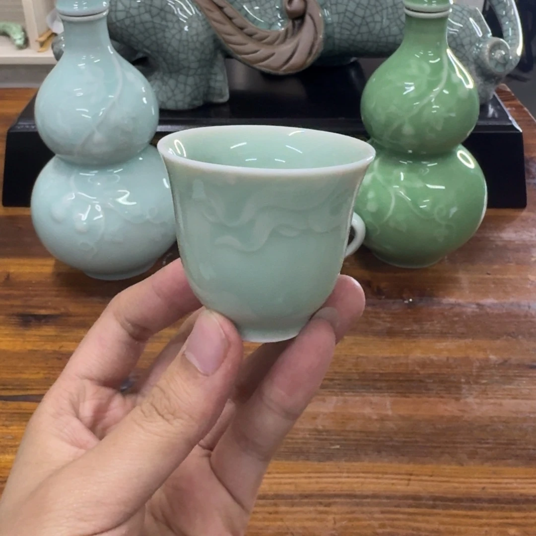 龙泉青瓷茶具微瑕7024