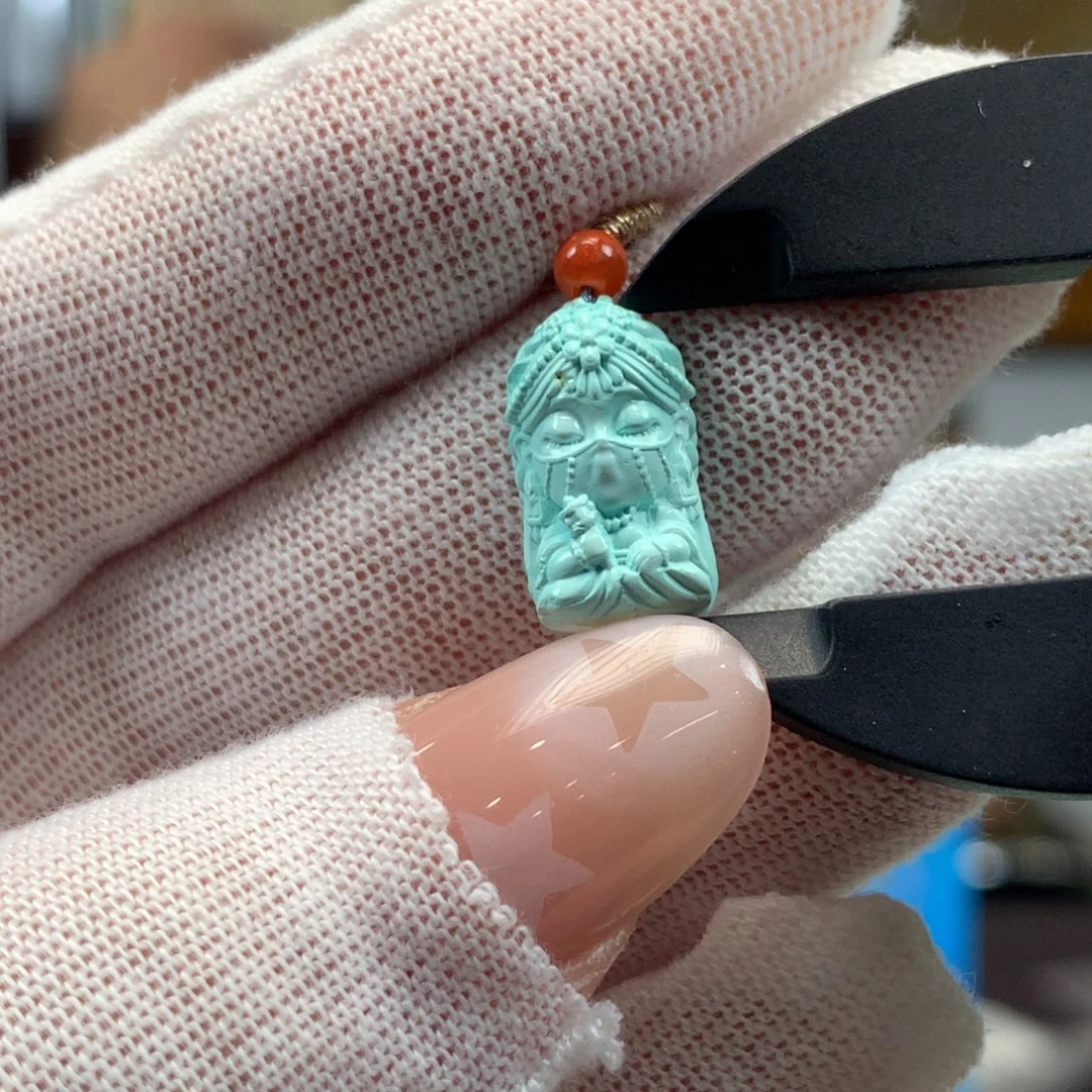 绿松石未镶嵌挂件