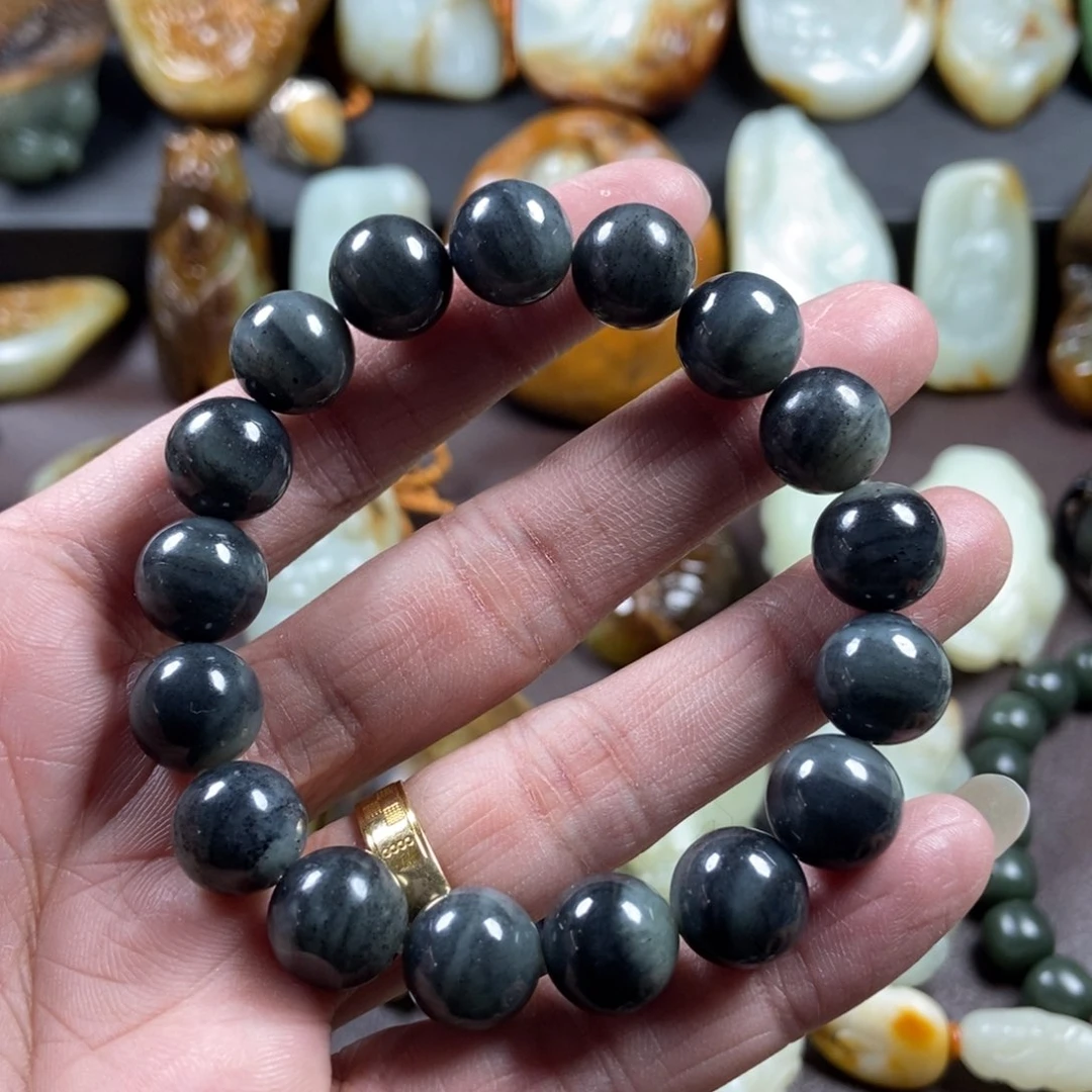 和田玉把件未镶嵌