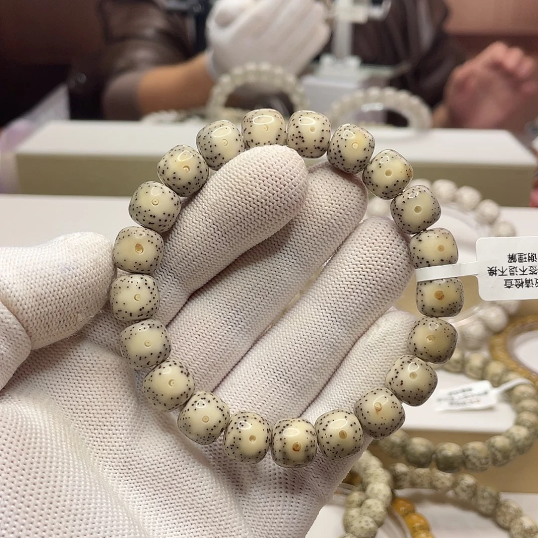 吊坠星月菩提11/10石玉同枝大眼月朗星稀单圈