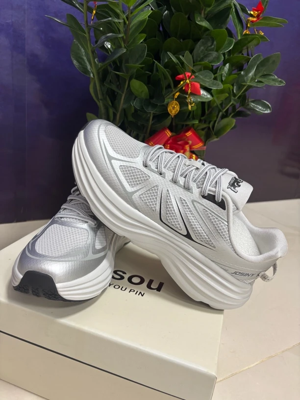 强化避震缓冲透气休闲健步跑步鞋潮鞋欧若动感风