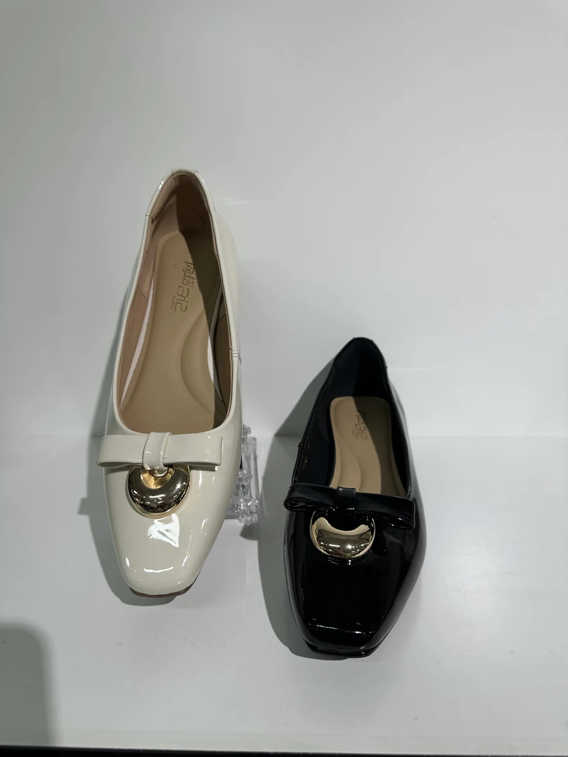 新款网络日记低跟舒服方头5033