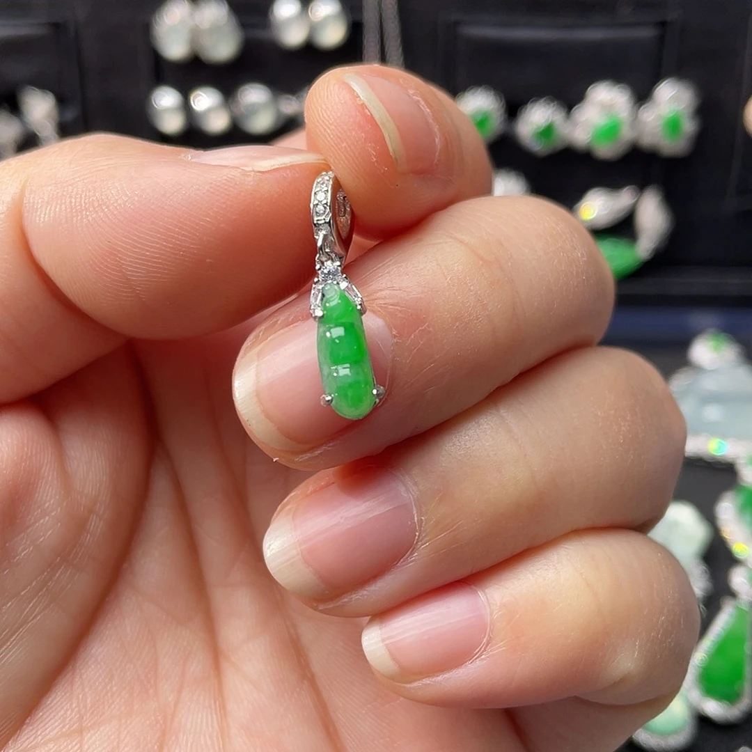 翡翠银S925镶嵌吊坠(不含链)