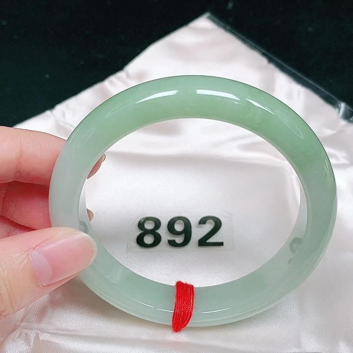 翡翠未镶嵌手镯翡翠手镯未镶嵌