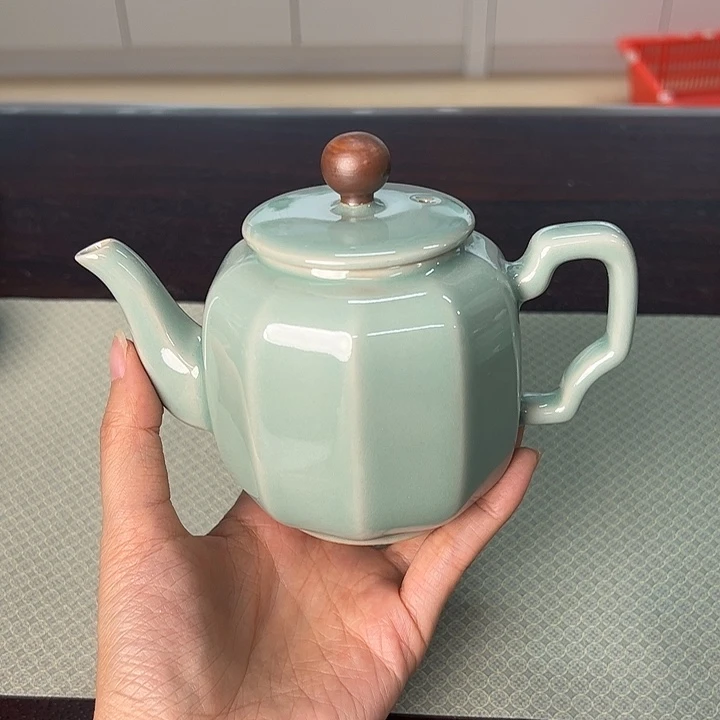 龙泉云间青瓷小米茶器