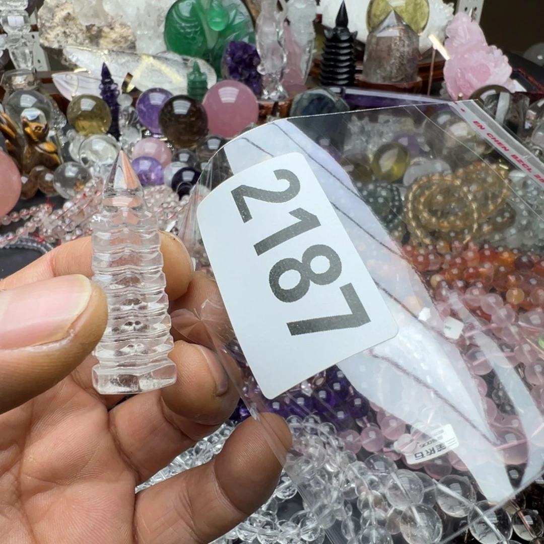 水晶摆件未镶嵌?****柜水晶2187