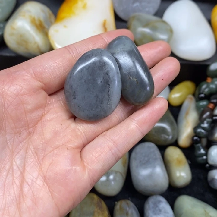 满***号和田玉未镶嵌挂件