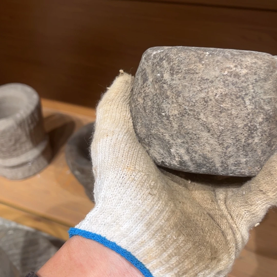 黄***紫一物一图，工艺品。