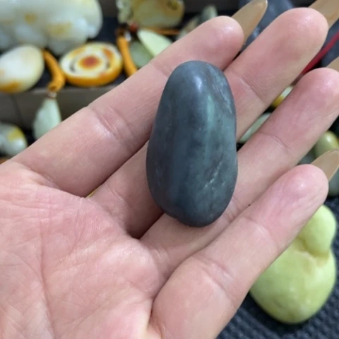 未镶嵌和田玉挂件1