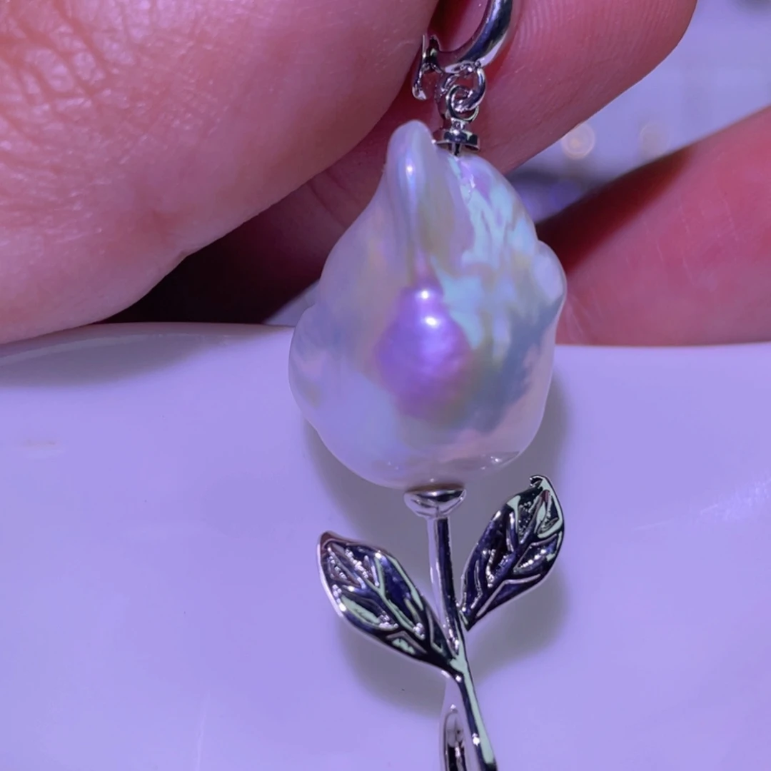 银S925镶嵌淡水珍珠天然淡水珍珠吊坠