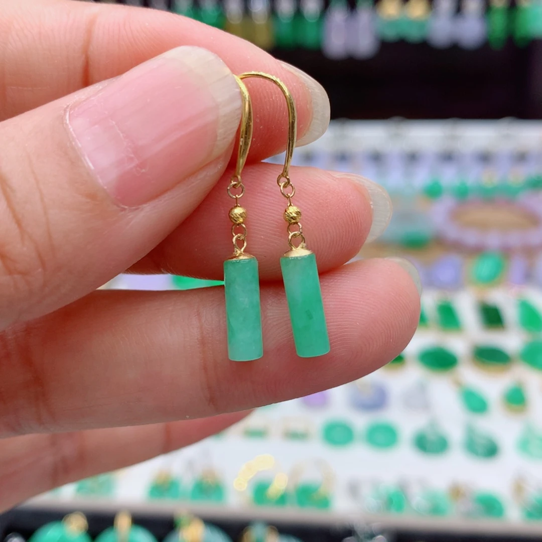 翡翠18K金镶嵌耳饰