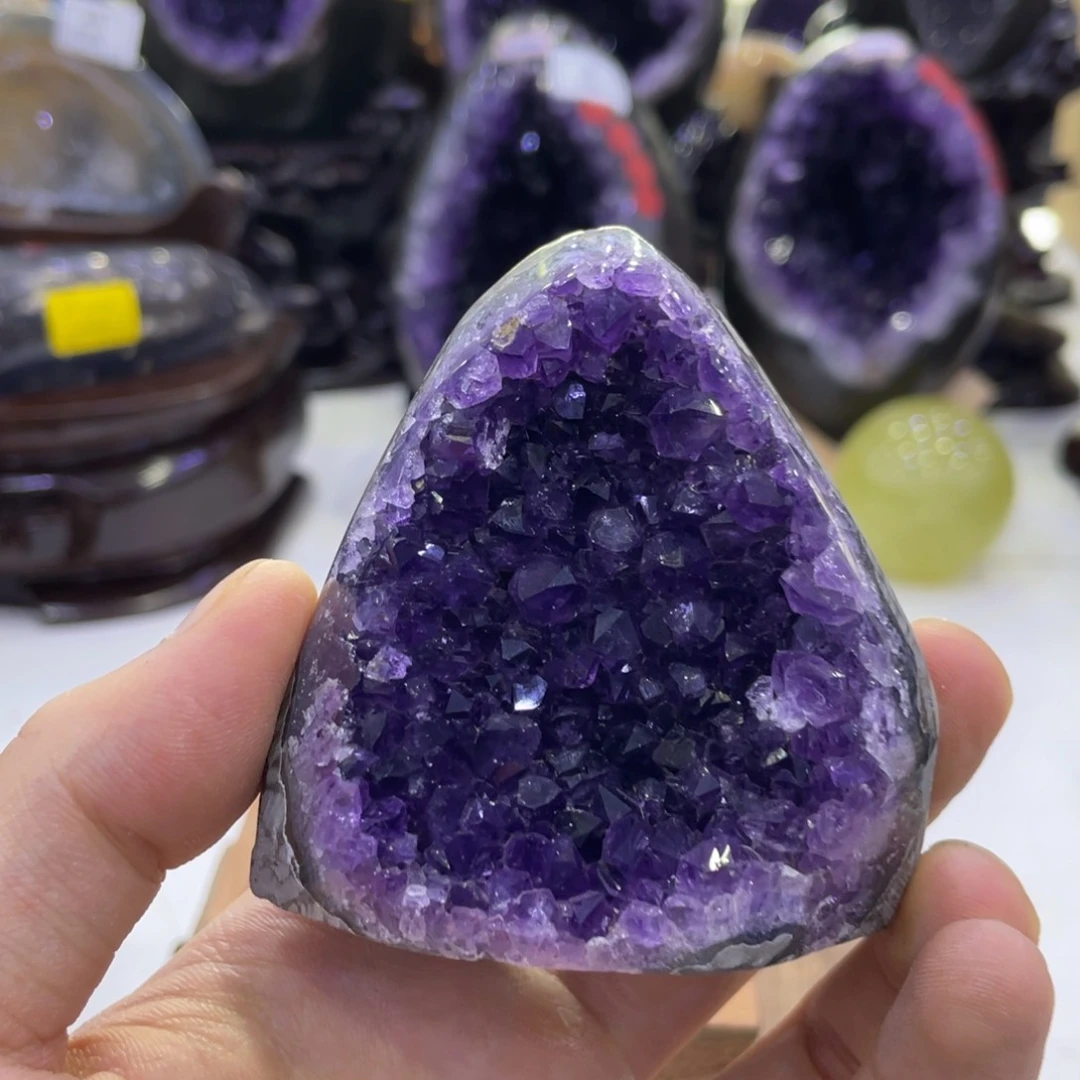 紫晶珠宝半成品未镶嵌