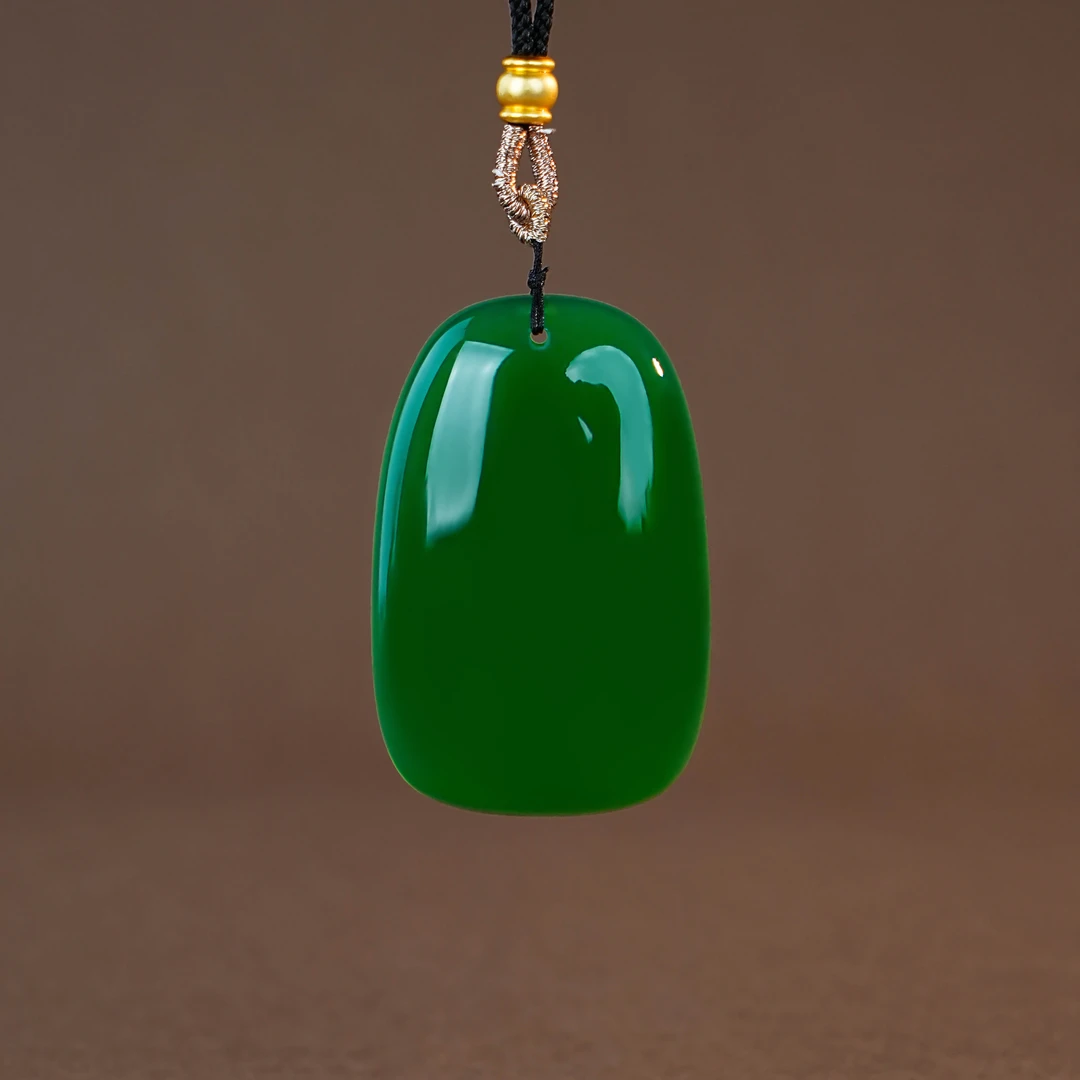 Y-604 天然绿玉髓 无事牌吊坠【多样性发其一】