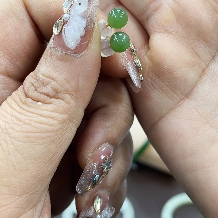 和田玉耳饰18K金镶嵌