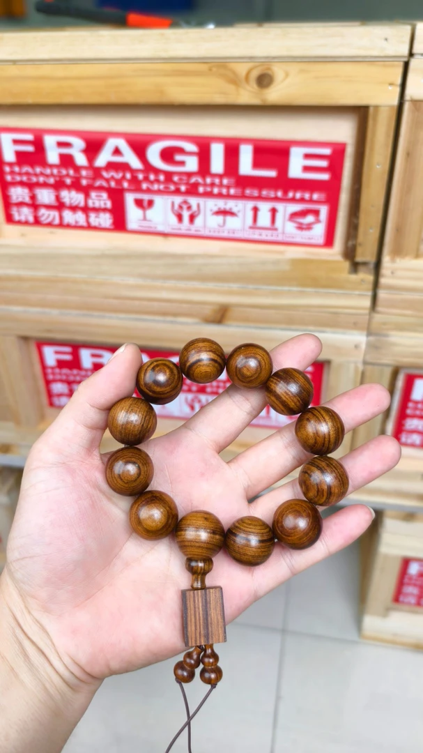 S0247 黑花梨木单圈手串无礼盒