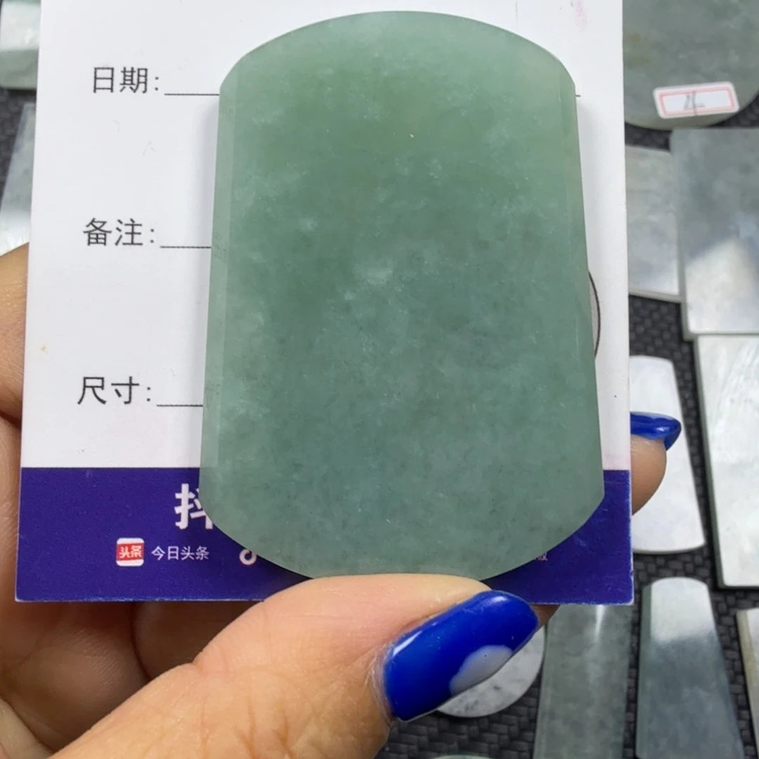 翡翠颈饰未镶嵌一**过天然缅甸a货翡翠