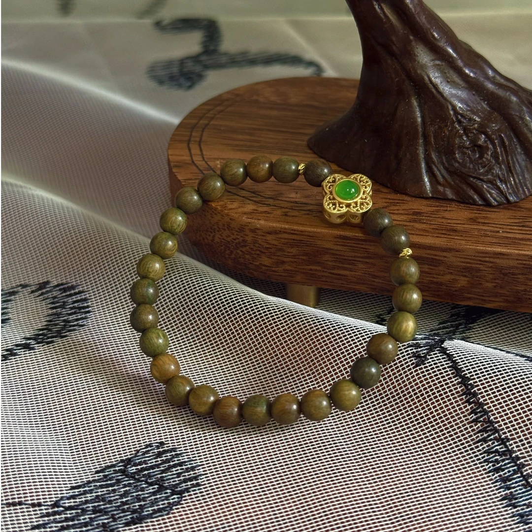 天然绿檀＋四叶草单圈手串