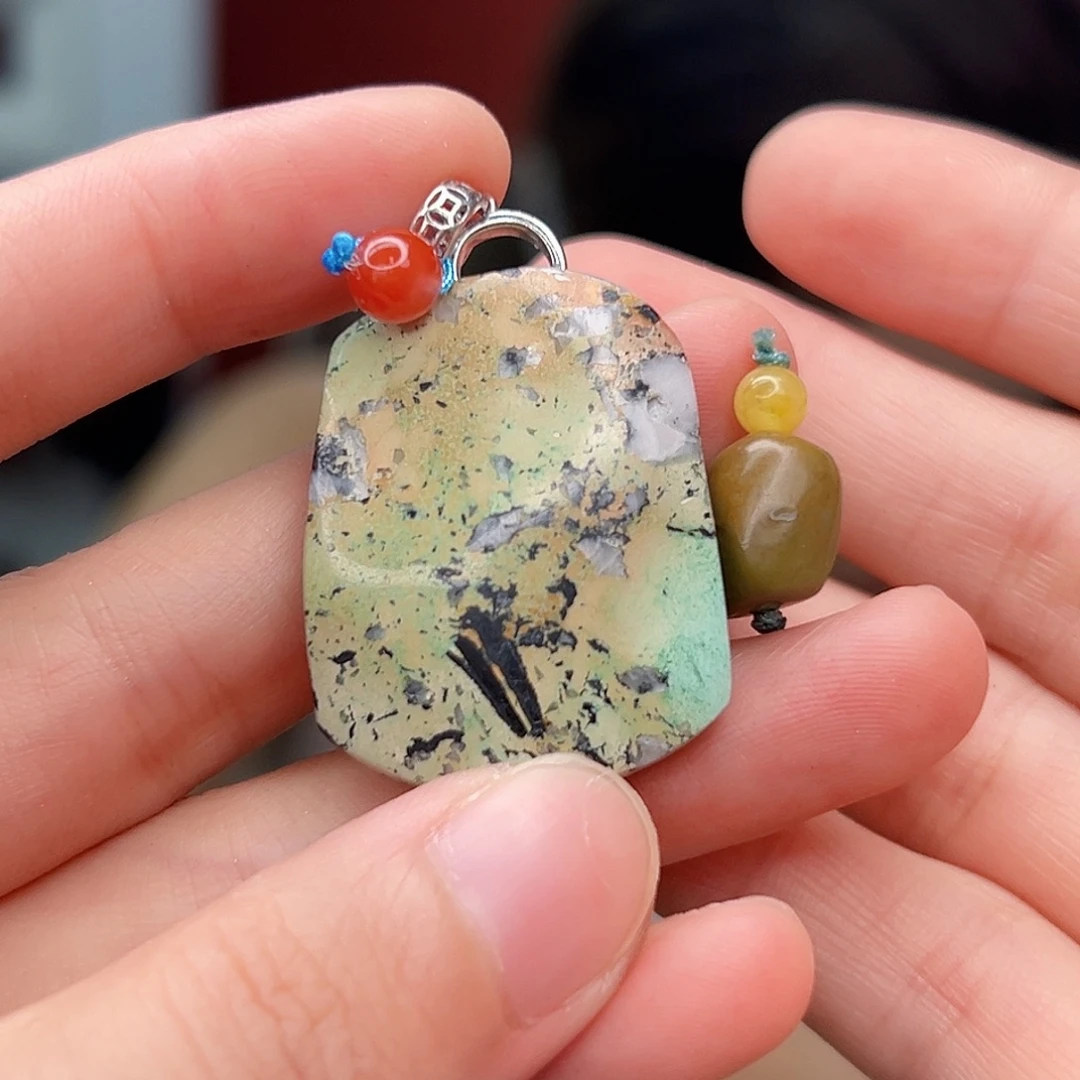 未镶嵌南红玛瑙珠宝奇石