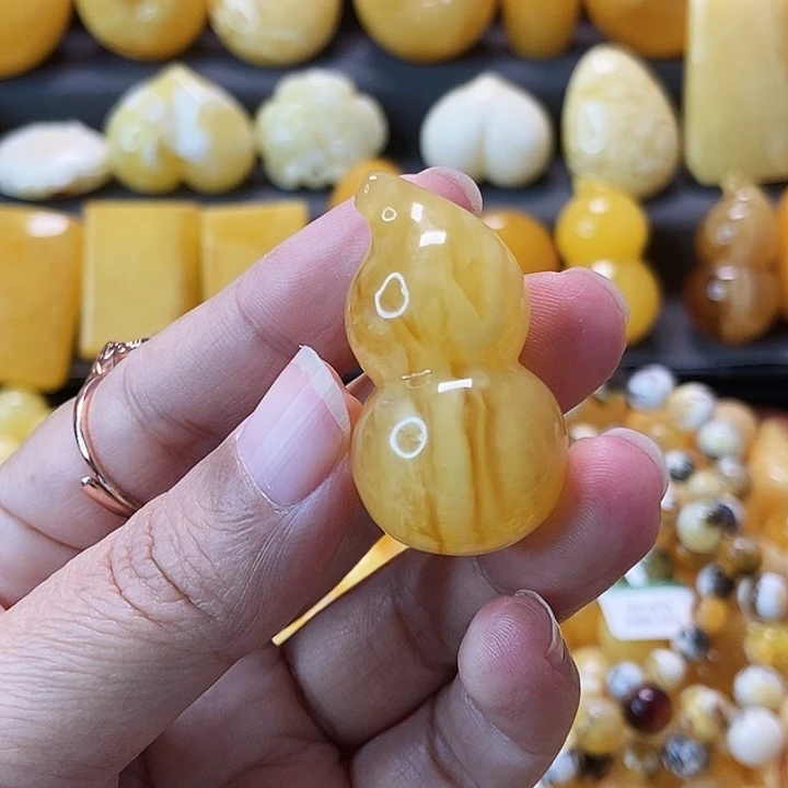 蜜蜡未镶嵌吊坠(不含链)