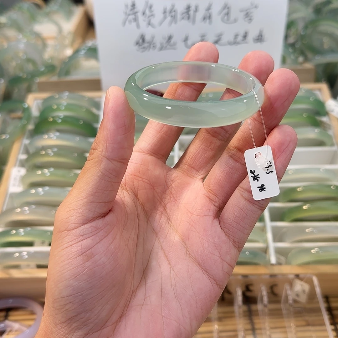 玛瑙/玉髓未镶嵌手镯圈口53.5