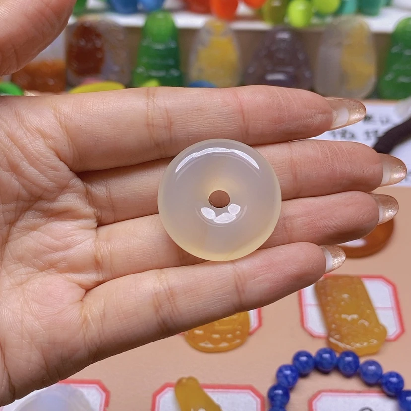 【闪购商品】玛瑙/玉髓颈饰未镶嵌臭*