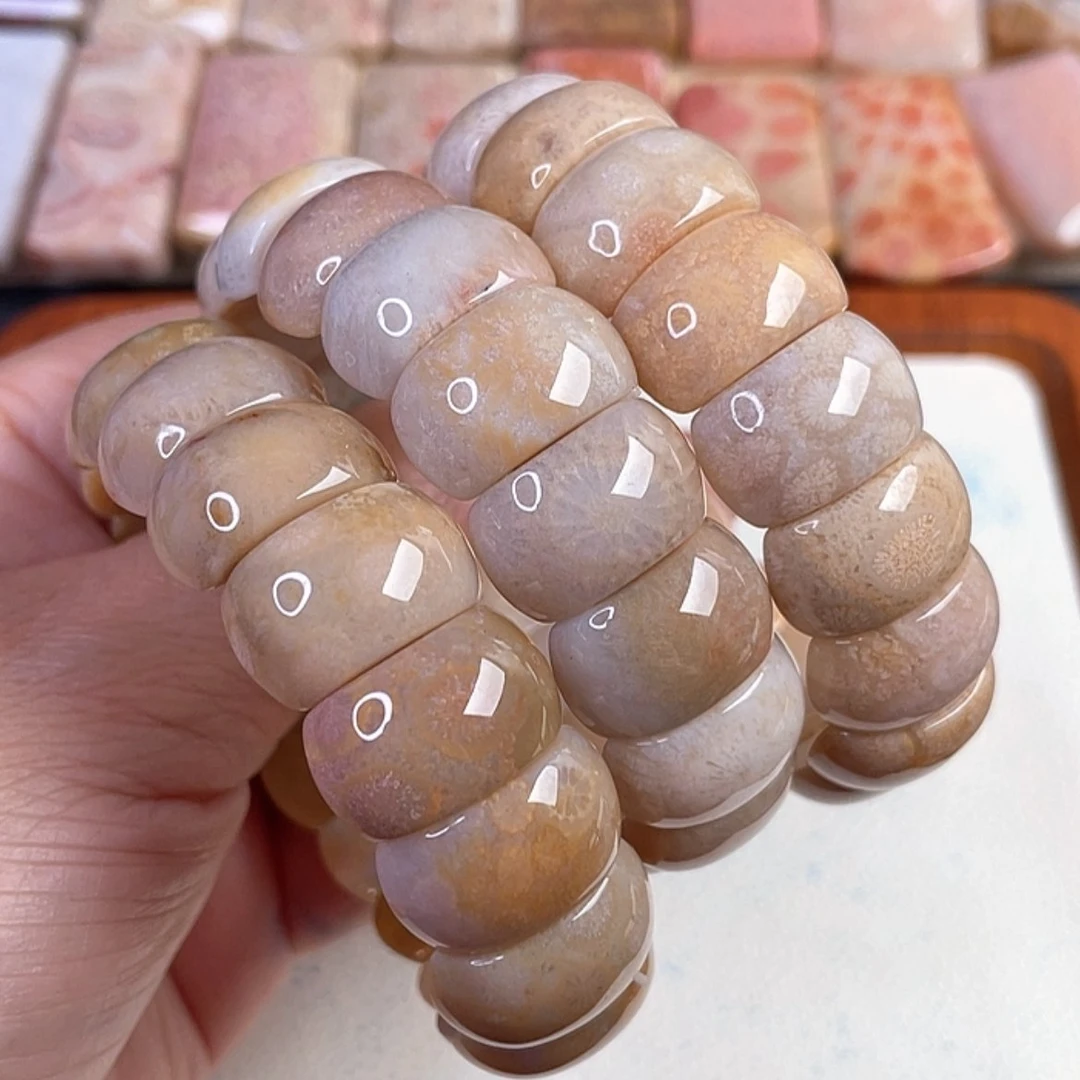 【闪购商品】硅化玉吊坠(赠链)未镶嵌雲