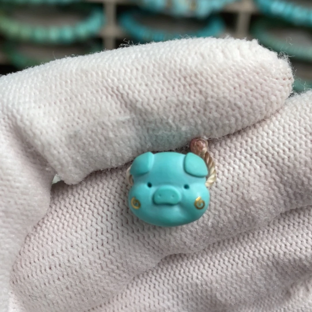 绿松石未镶嵌小猪头