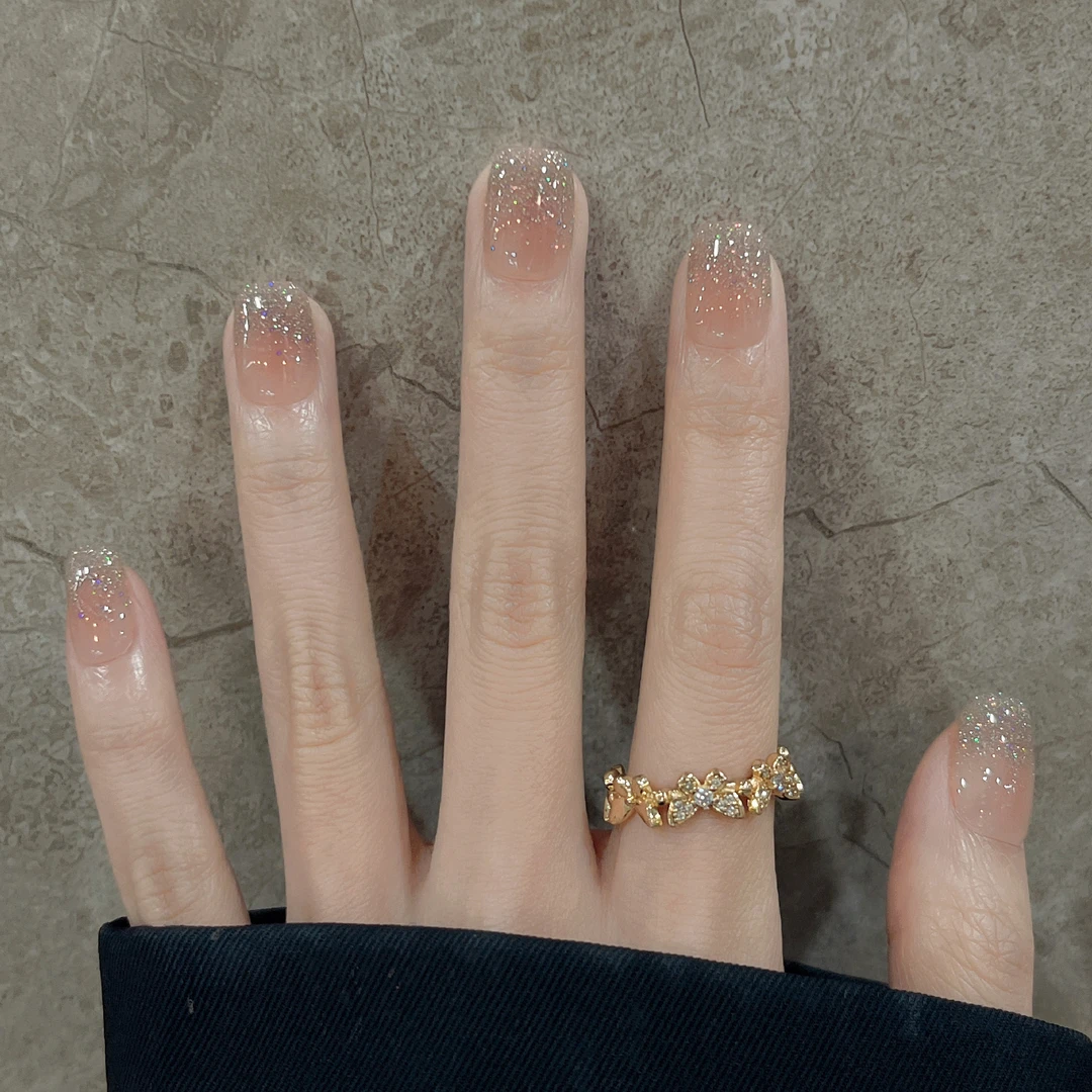 银河遐想 手工穿戴甲裸色腮红细闪短方高级氛围感气质显白美甲