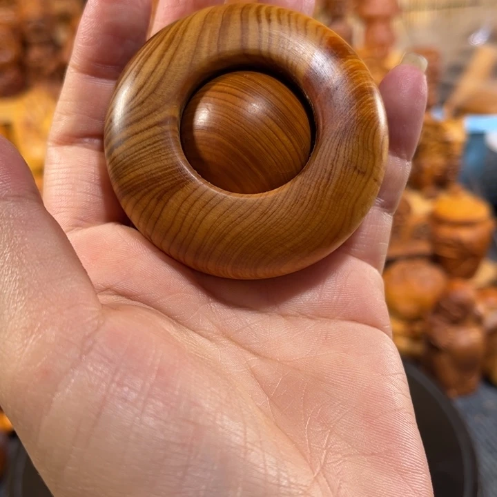 待***时柏木（崖柏）崖柏手把件