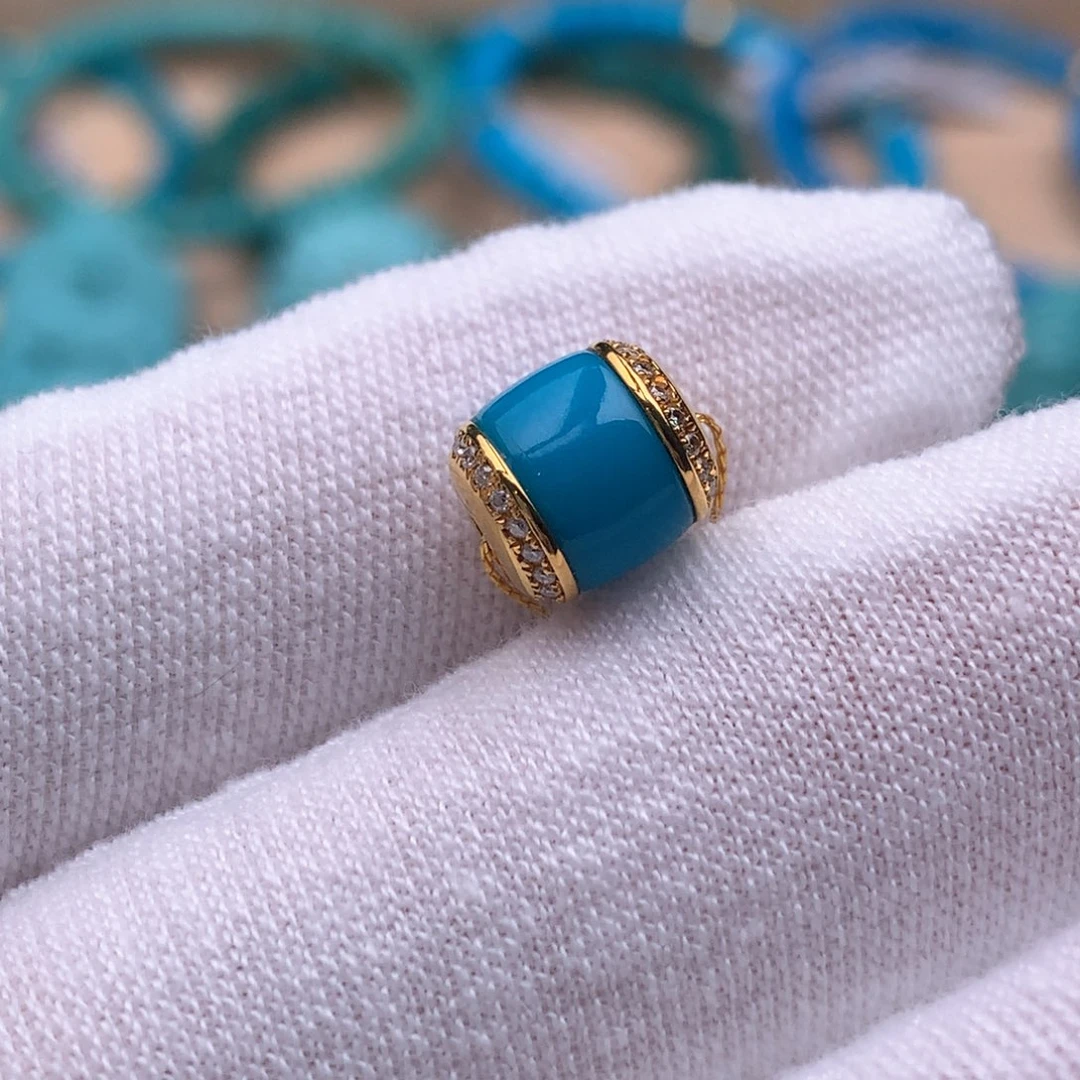 未镶嵌绿松石珠宝奇石