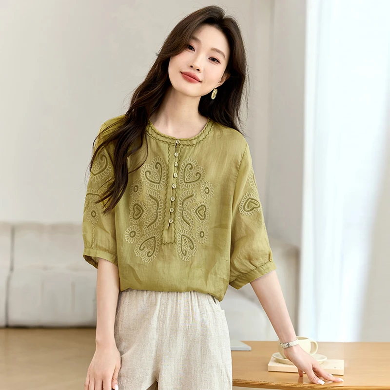 国风刺绣衬衫女中年妈妈夏季2025年新款高级感休闲洋气减龄衬衫女