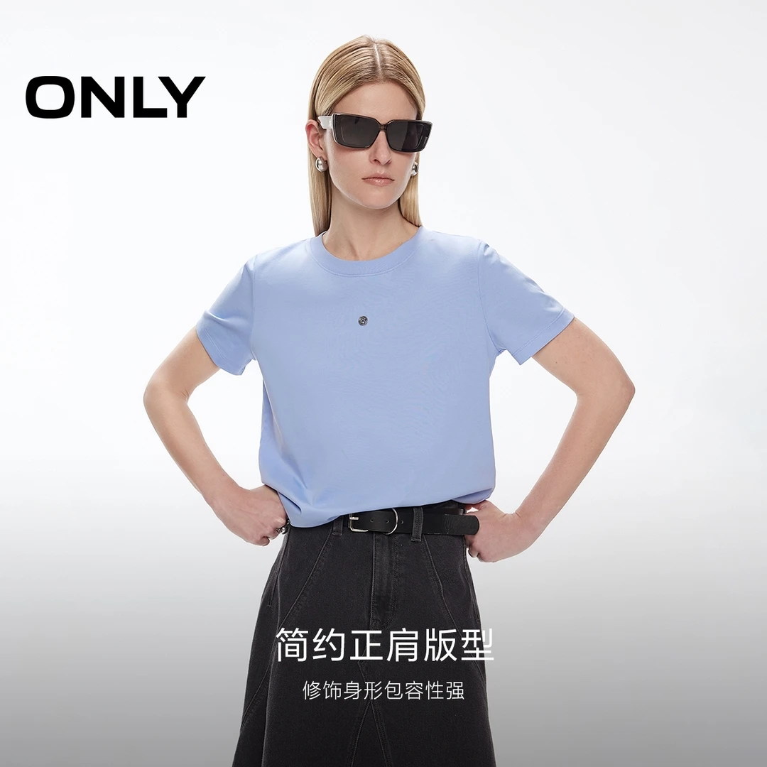 ONLY2025春季新款经典圆领金属装饰短袖合体正肩T恤女|125101121