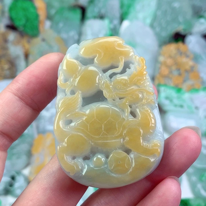 吊坠(不含链)未镶嵌翡翠