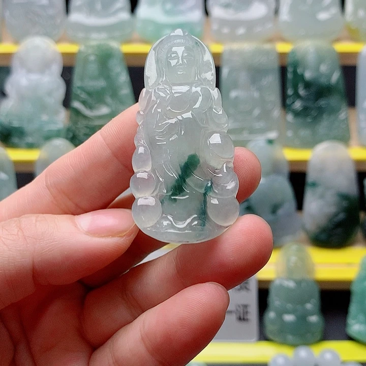 翡翠未镶嵌吊坠(不含链)正装站观音