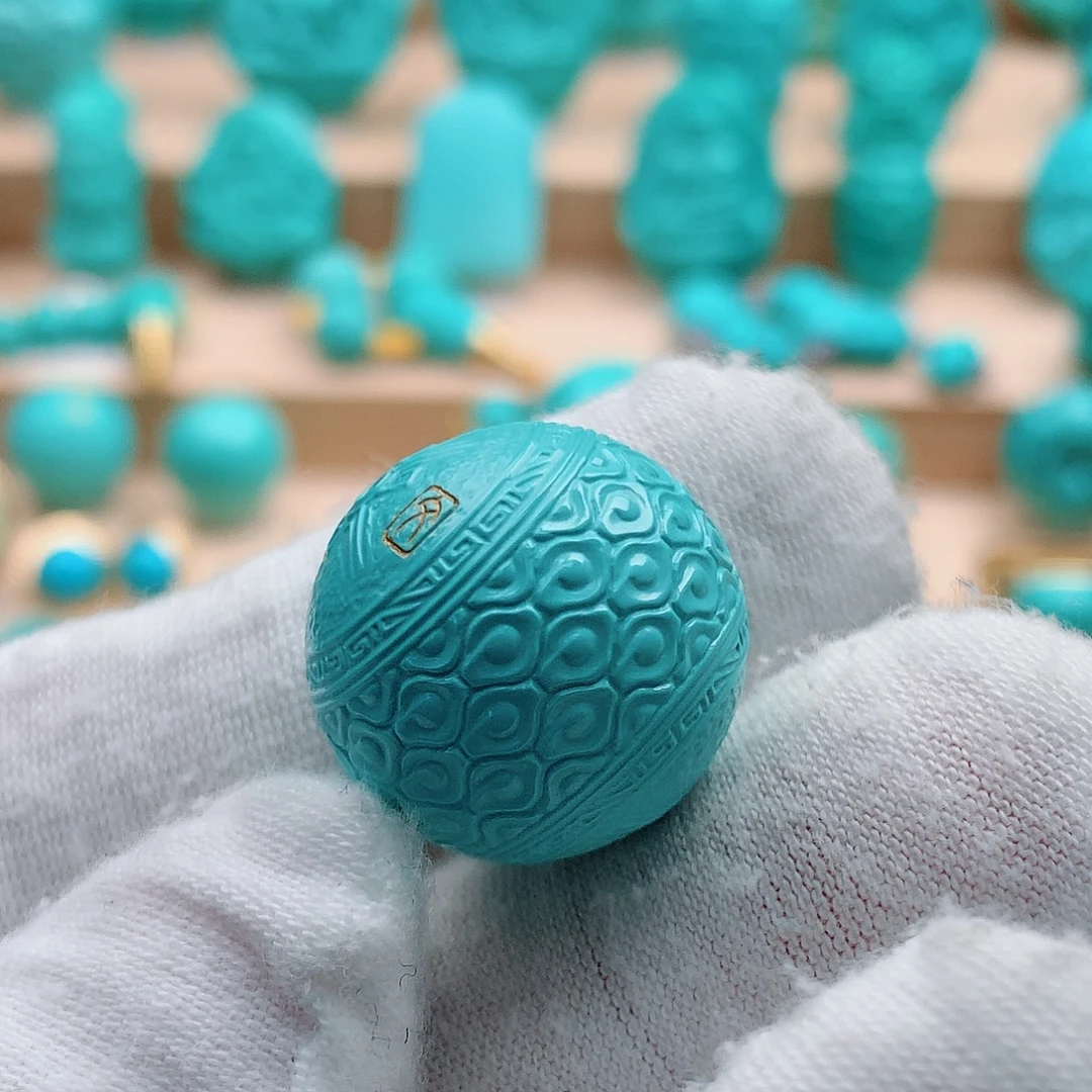 绿松石未镶嵌云纹珠