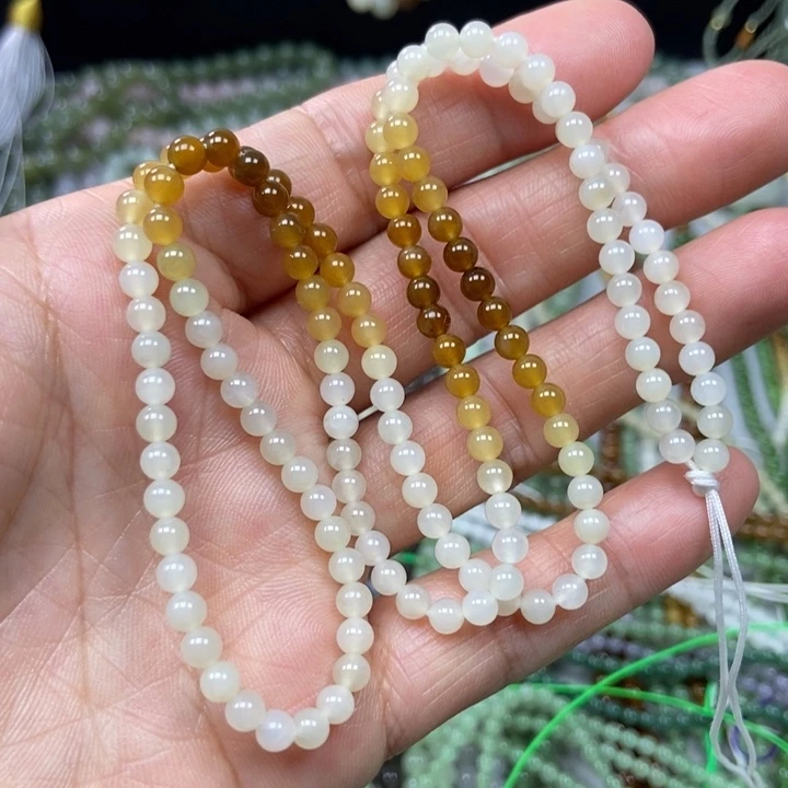 和田玉未镶嵌颈饰4