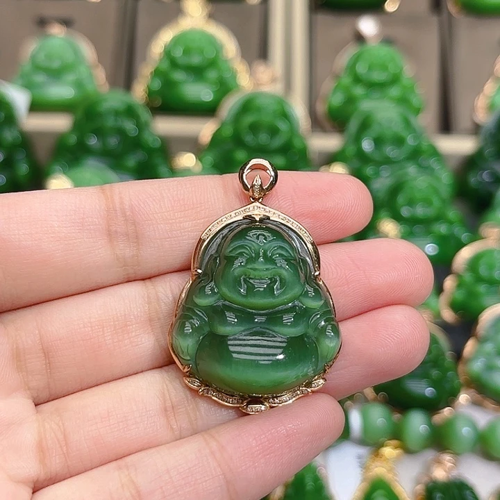和田玉（碧玉）颈饰18K金镶嵌