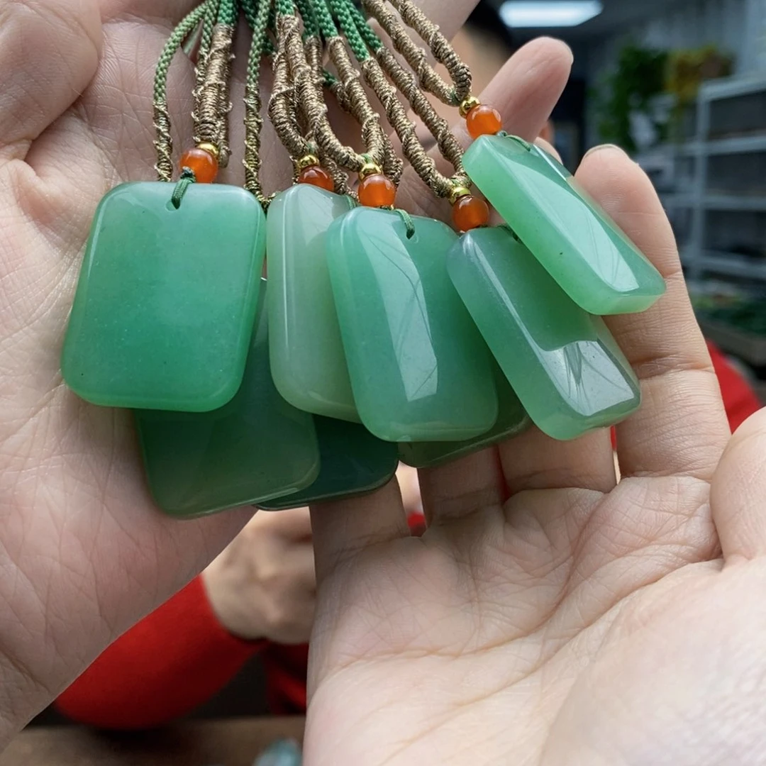 东陵石颈饰未镶嵌多样性发货 拍一发一