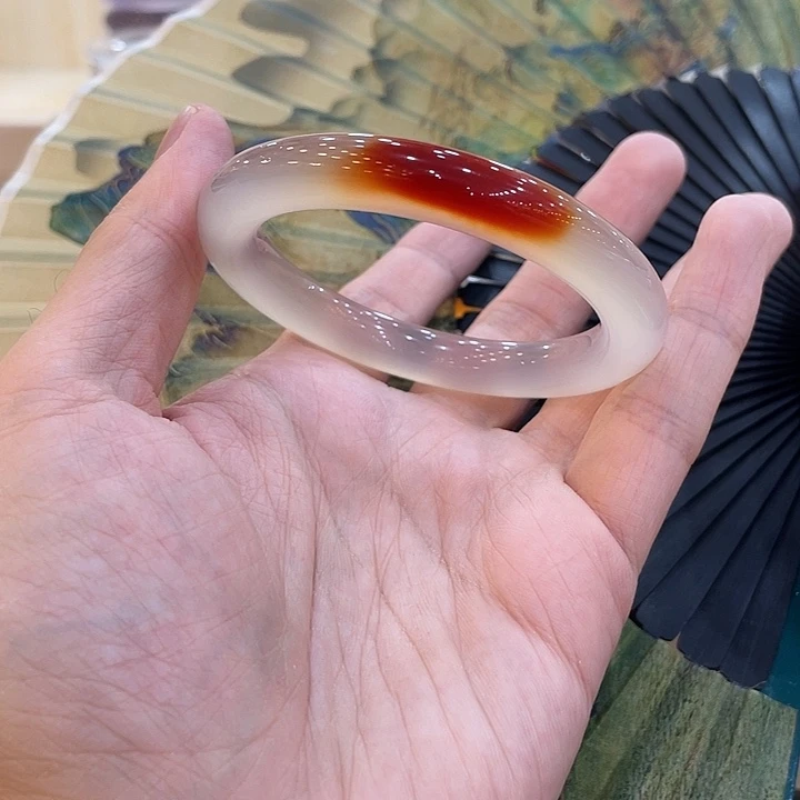 手镯玛瑙/玉髓未镶嵌