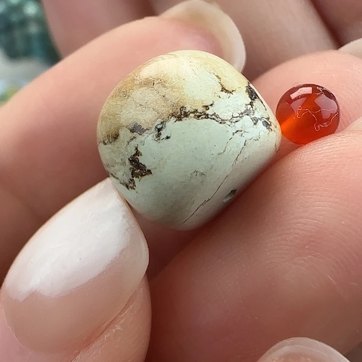 未镶嵌配饰12.2南红玛瑙
