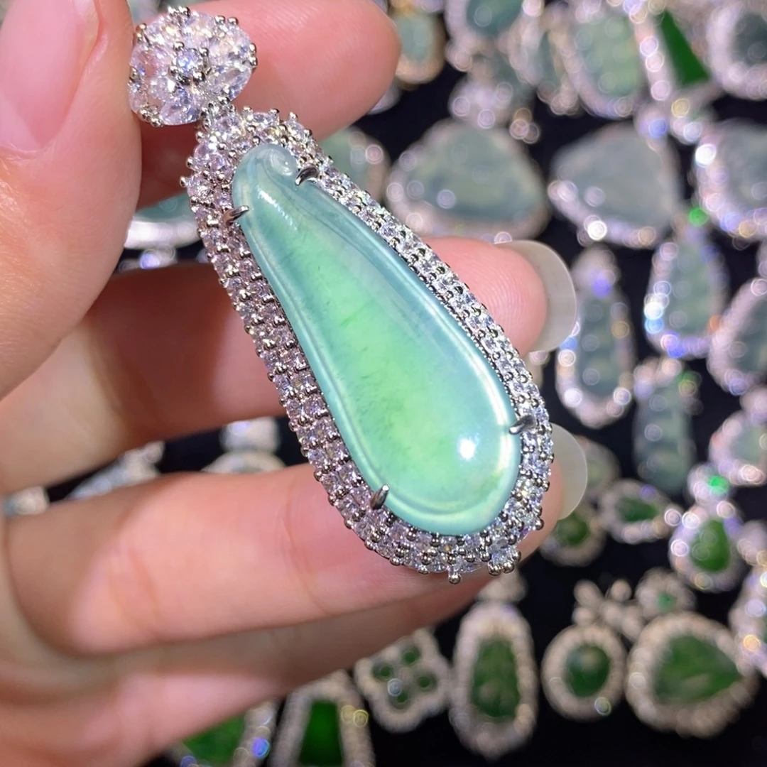 翡翠未镶嵌颈饰天然