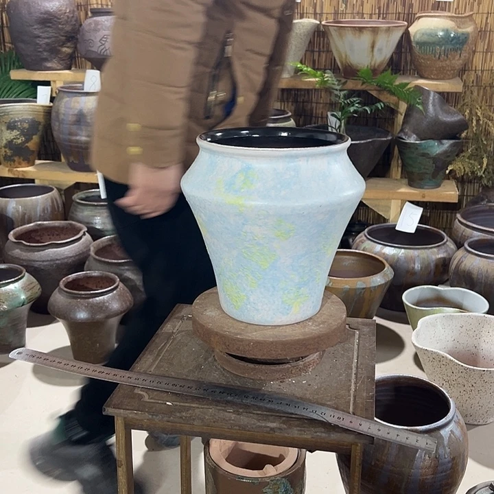 高21/17花盆的风格变化